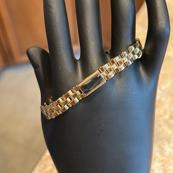 Fossil magnetic bracelets - Picture 3 of 4